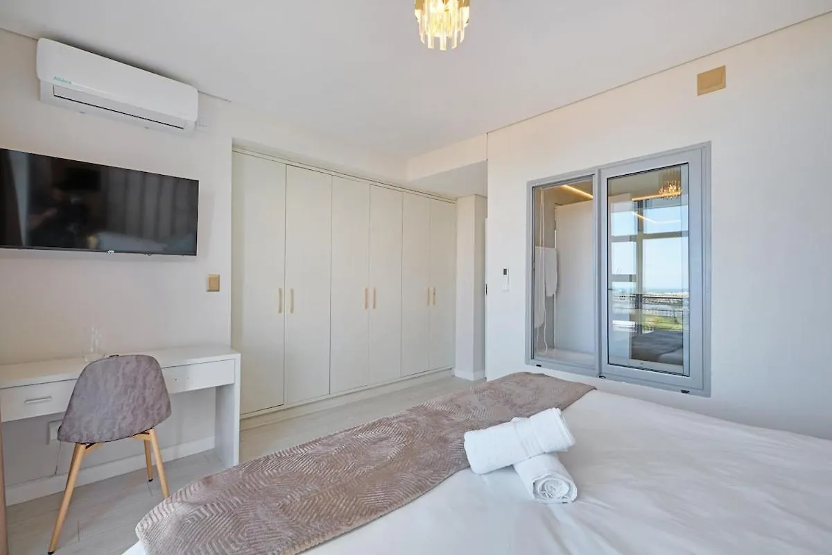 Ultra Luxury 3 Bed Knightsbridge Penthouse Apartment Cape Town